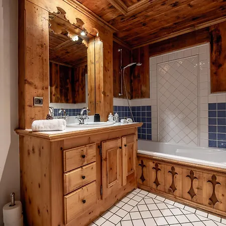 Luxueux A Avec Piscine, Hammam Et Sauna - Fr-1-613a-27 Chalet Courchevel